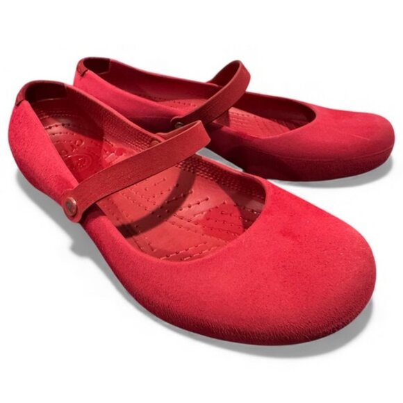 Crocs Alice Mary Jane Shoes – Rare Red – Women’s Size 11 – Comfort Flats - Picture 1 of 5
